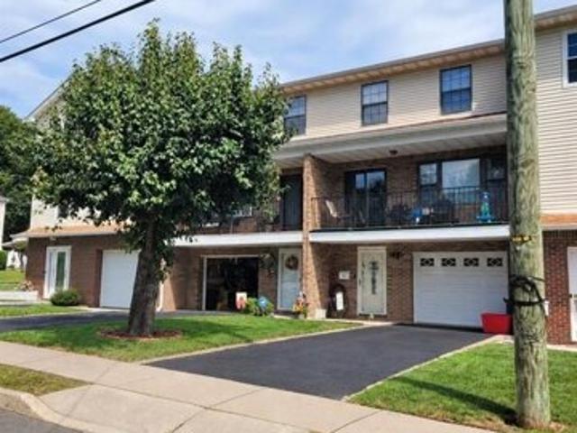 House for sale in Elmwood Park, Bergen County