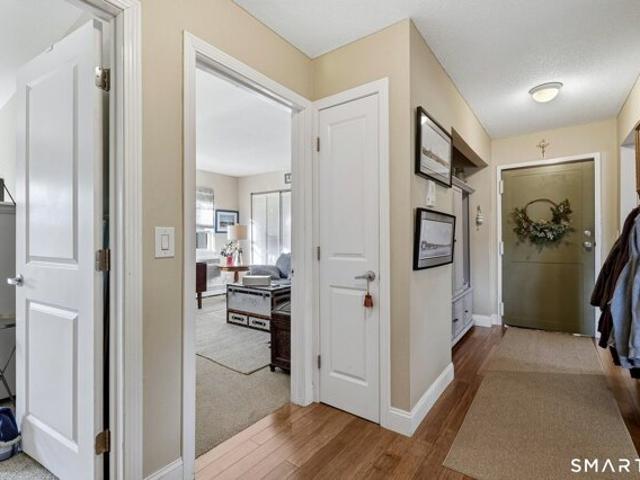 Condo for sale in Norwich, Southeastern Connecticut Planning Region