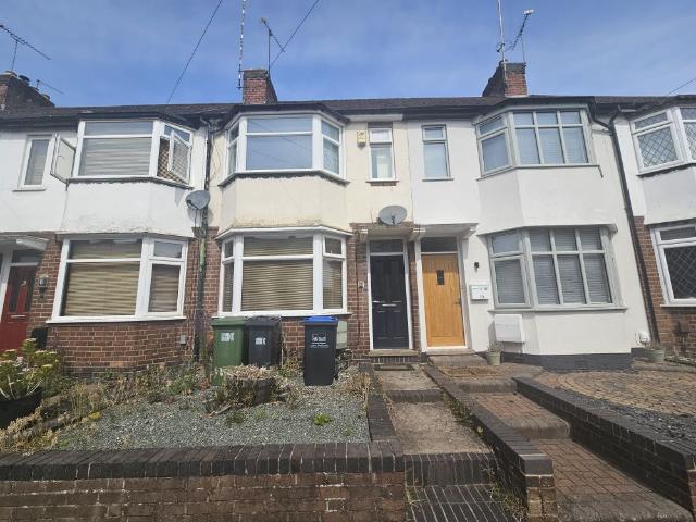 House for rent in Mill End, Green Close