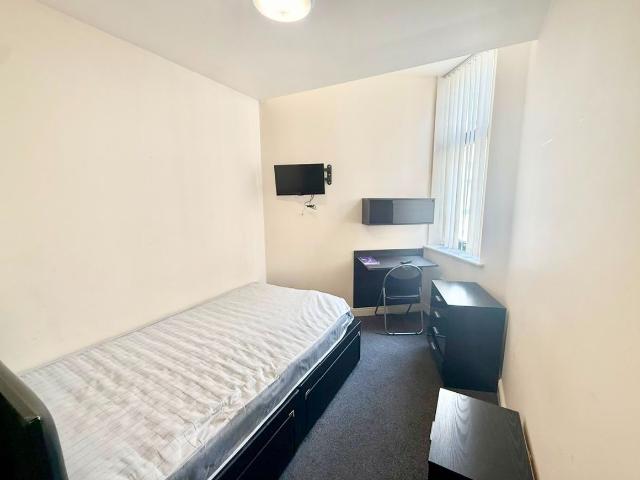Apartment for rent in Ropewalks, Calderstones