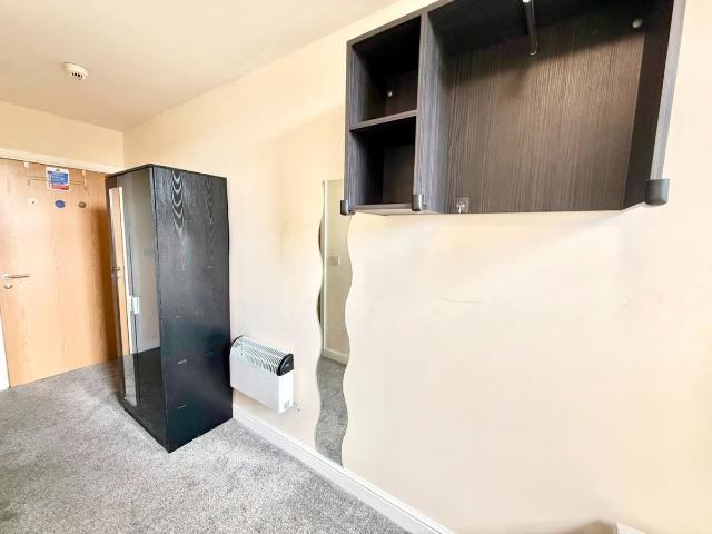 Apartment for rent in Ropewalks, Calderstones