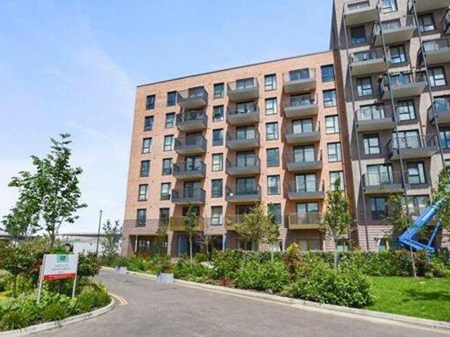 House for rent in London Borough of Harrow, Greater London