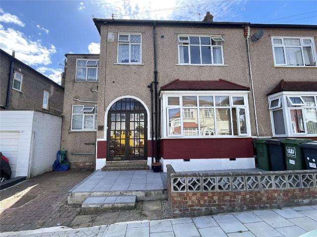 House for rent in London Borough of Lewisham, Brockley