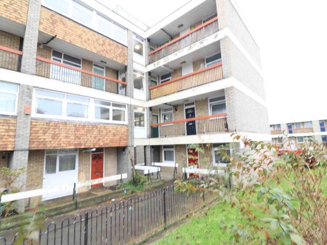 Apartment for rent in Upper Sydenham, Greater London