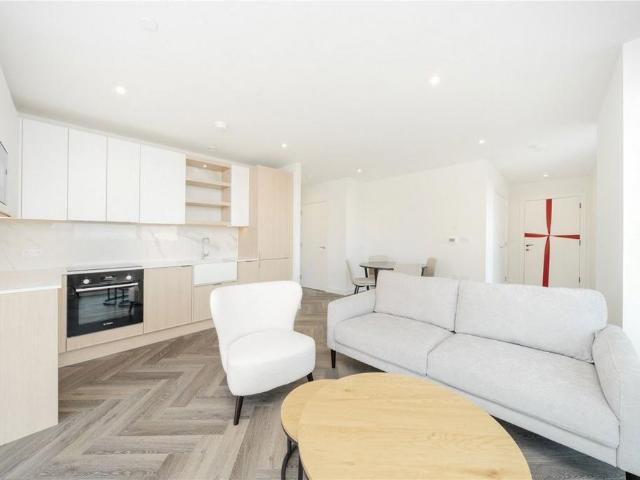 Apartment for rent in The Hyde, Greater London