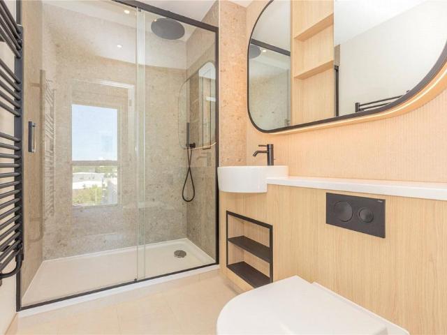 House for rent in West Hendon, The Hyde