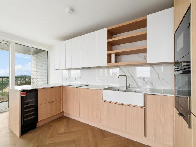Apartment for rent in The Hyde, Greater London