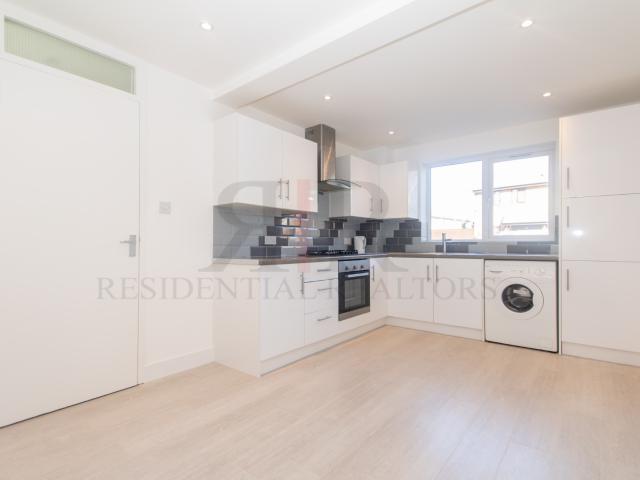 House for rent in Walworth, Greater London