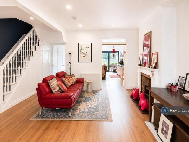 House for rent in East Dulwich, Greater London