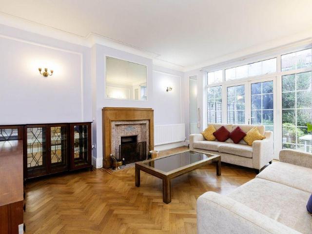House for rent in London Borough of Brent, Greater London