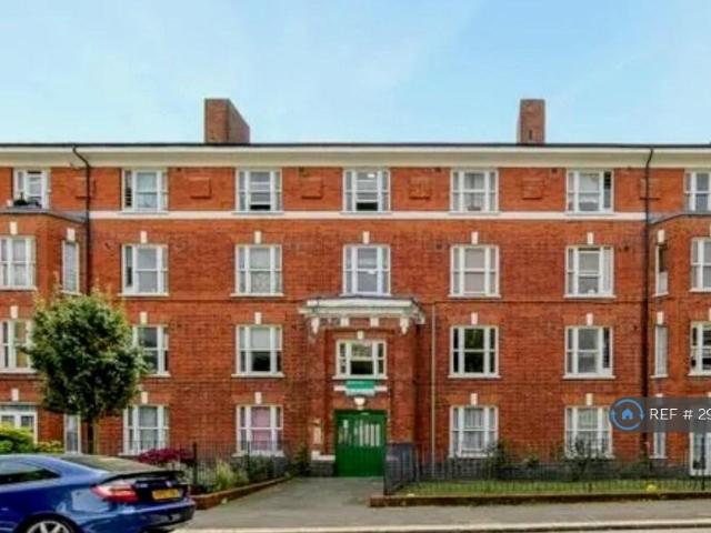Apartment for rent in Highbury, Greater London