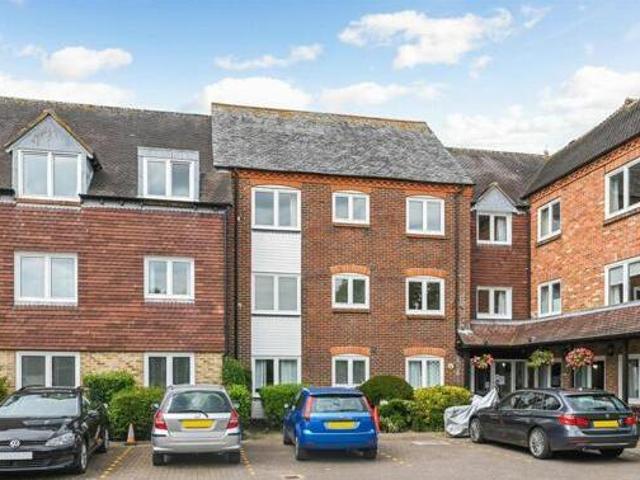 House for sale in Chichester, Littlecote
