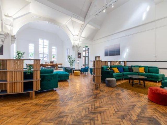 Room for rent in St Clements, Worcestershire