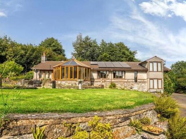 House for sale in Lamellion, Cornwall