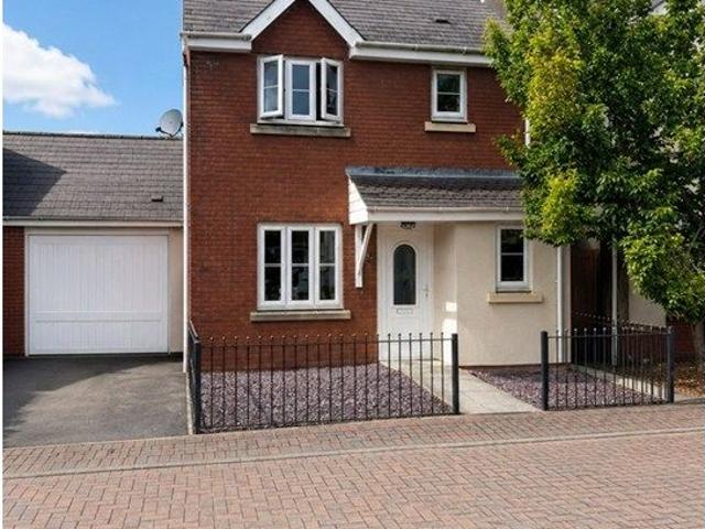 House for rent in Gorseinon, Wales