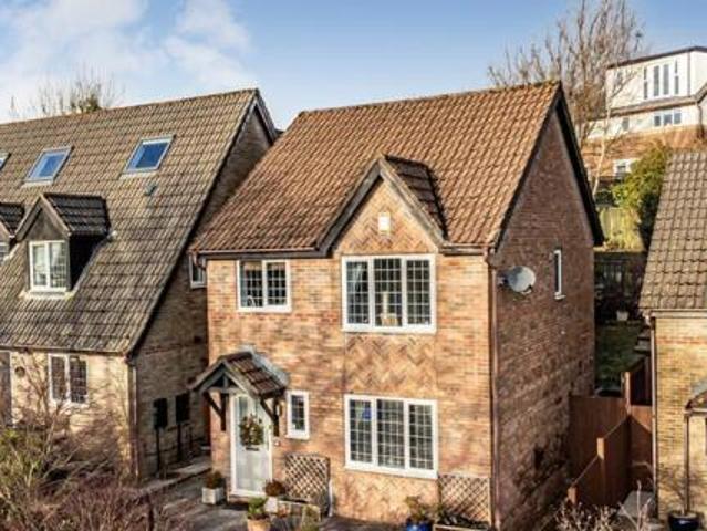House for sale in Lyons, Greater London