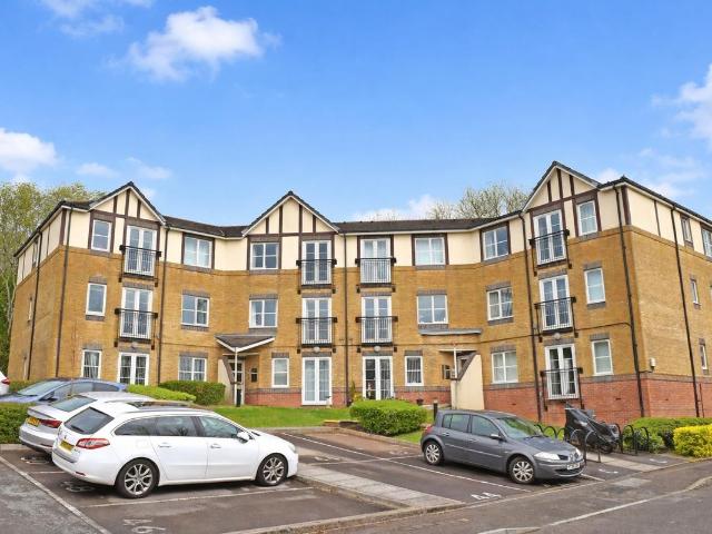 Apartment for rent in Falcon Lodge, Wales