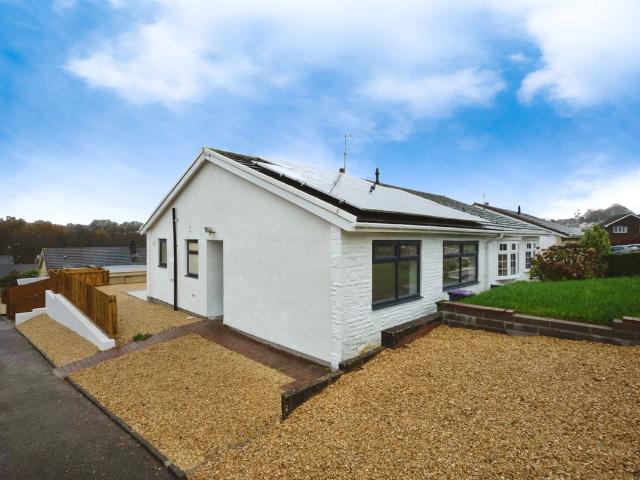 House for rent in New Inn, Griffithstown