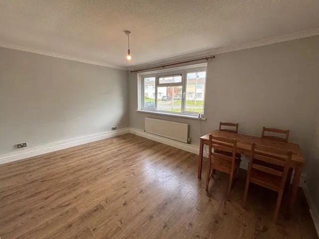 Apartment for rent in Loughor, Wales