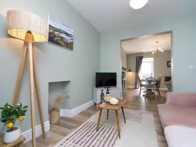 Apartment for rent in Wales
