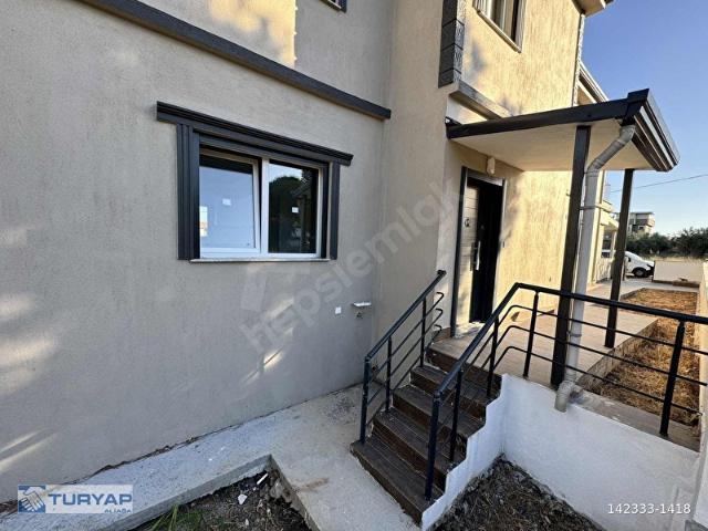 Aliağa, İzmir içerisinde satılık Villa