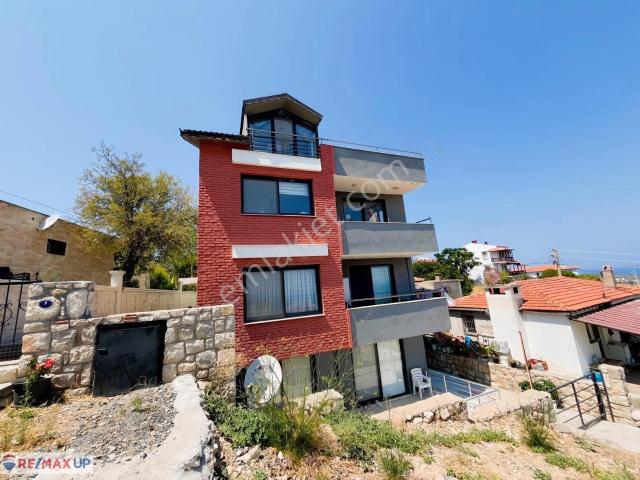 Karaburun, İzmir içerisinde kiralık mülk