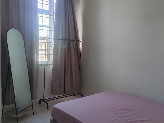 Room for rent in Malaka