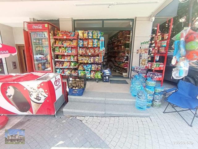 Kartal, İstanbul içerisinde satılık Dükkan