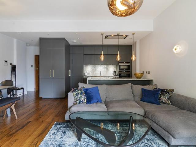 House for rent in Holborn, Greater London