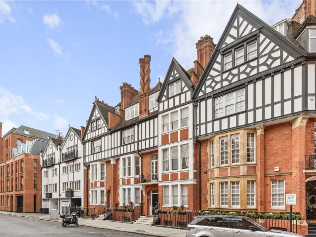 House for rent in Hans Town, Greater London