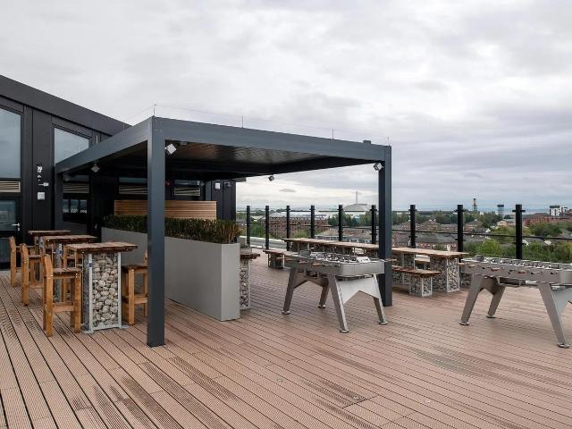 Studio for rent in Newtown, Falcon Lodge