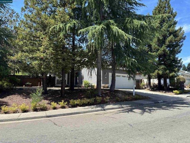 House for sale in Hercules, California