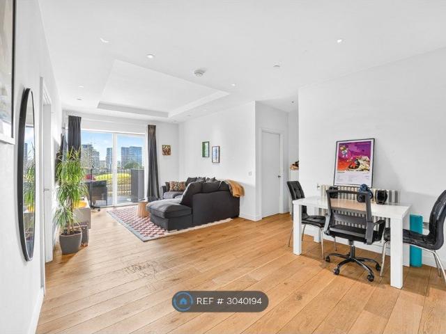 House for rent in London City Island, Greater London