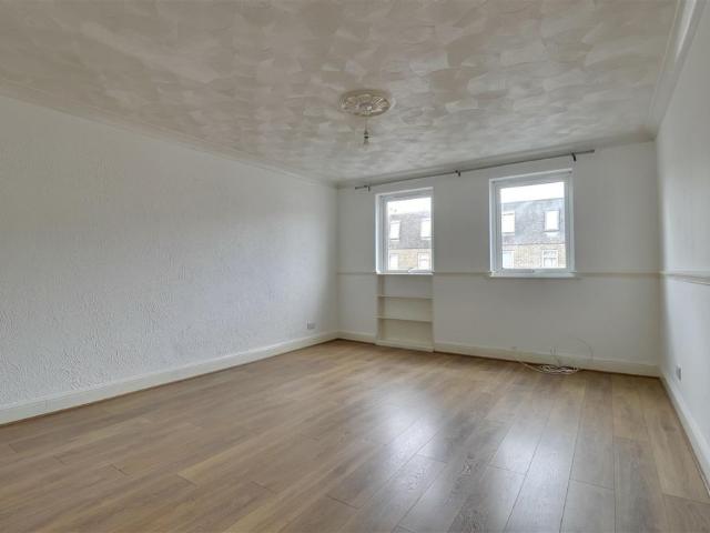 Room for rent in Stamshaw, Portsmouth