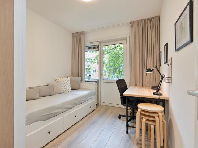 Appartement te huur in Zuid, Amsterdam