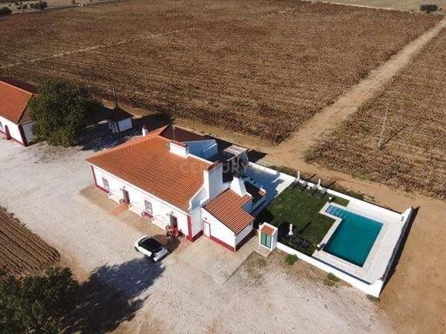 Vivenda venda em Redondo, Évora