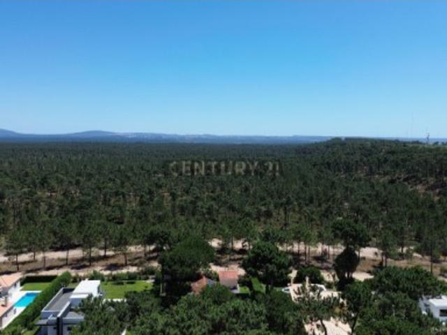 Terreno venda em Herdade da Aroeira, Almada