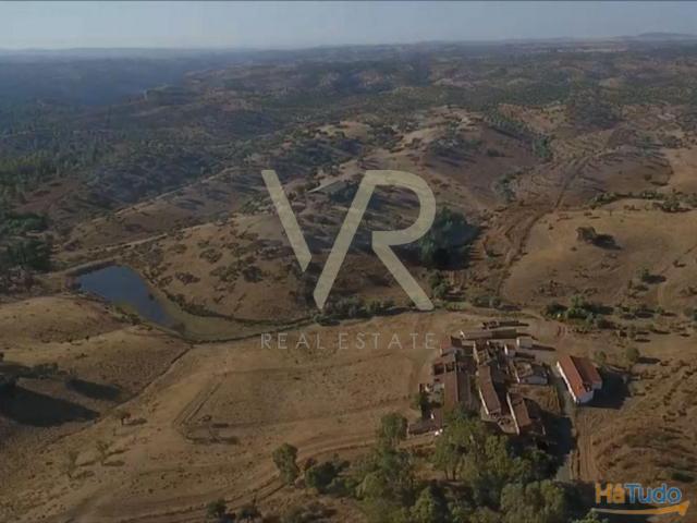 Quinta venda em Beja