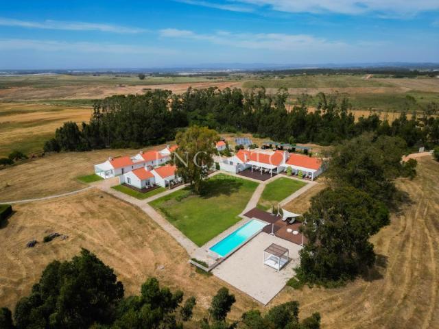 Quinta venda em São Teotónio, Odemira