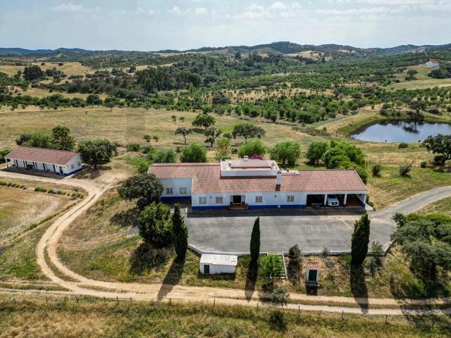 Quinta venda em Ourique, Beja