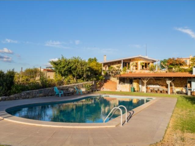 Casa venda em Azeitão (São Lourenço e São Simão), Setúbal