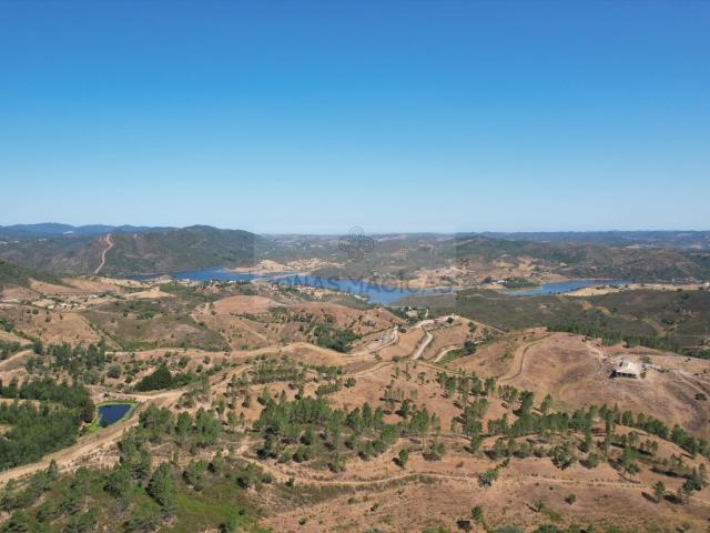 Vivenda venda em São Marcos Da Serra, Faro