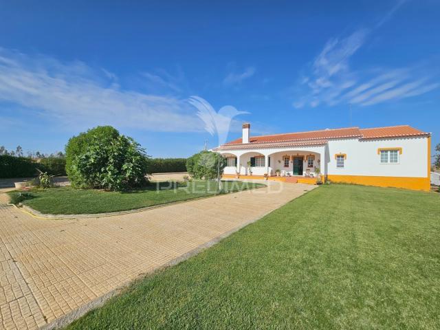 Casa venda em São Marcos da Ataboeira, Castro Verde