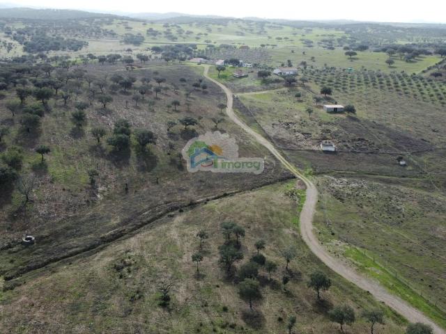 Casa venda em Montes Juntos, Capelins (Santo António)