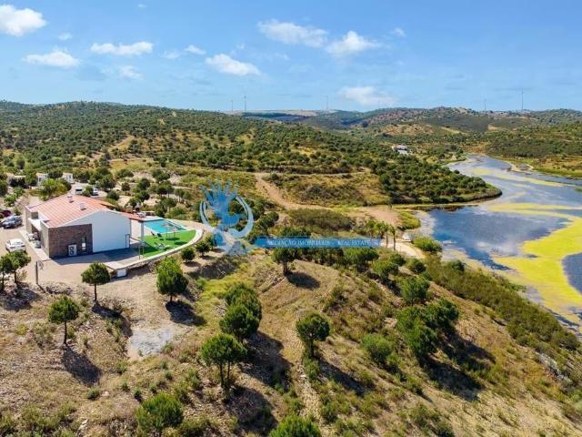 Vivenda venda em São Miguel Do Pinheiro, Beja