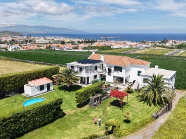 Casa venda em Açores, Ribeira Grande