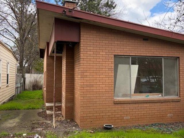 House for sale in Boho South, Victoria