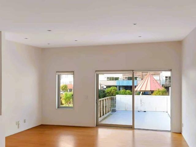 Townhouse for rent in Matata, Wellington