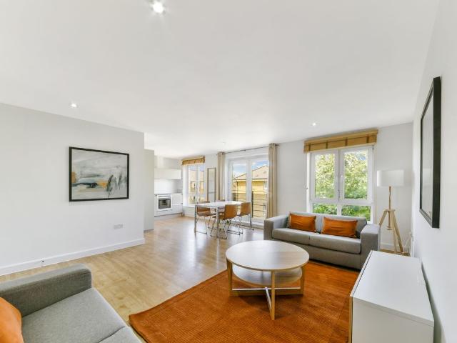 Apartment for rent in Old Ford, Greater London