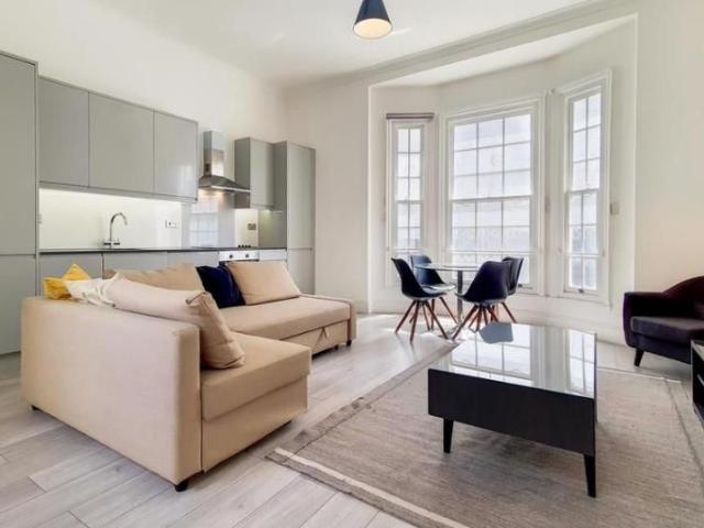 Apartment for rent in Bayswater, Greater London